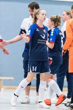 Bild 692 - F Loewinnen Hallen Cup